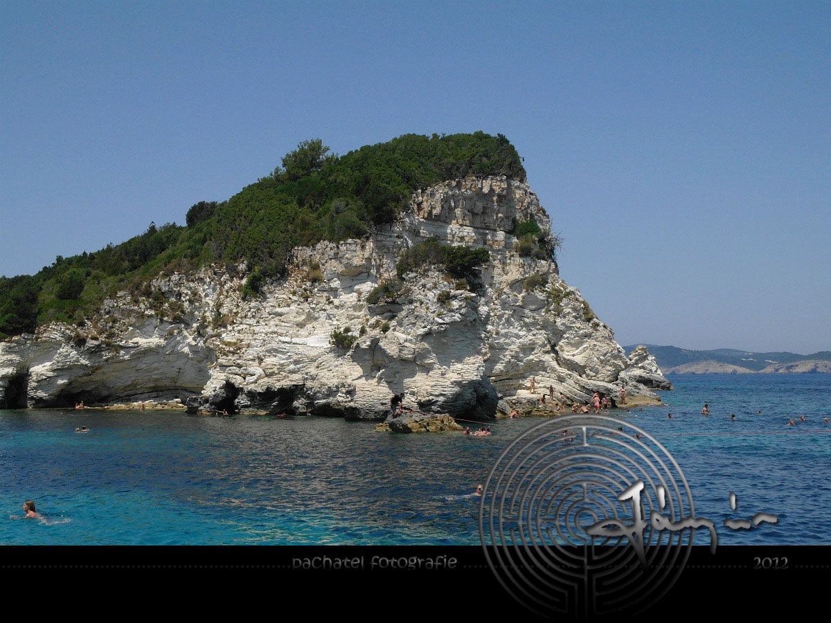 001 - Antipaxos