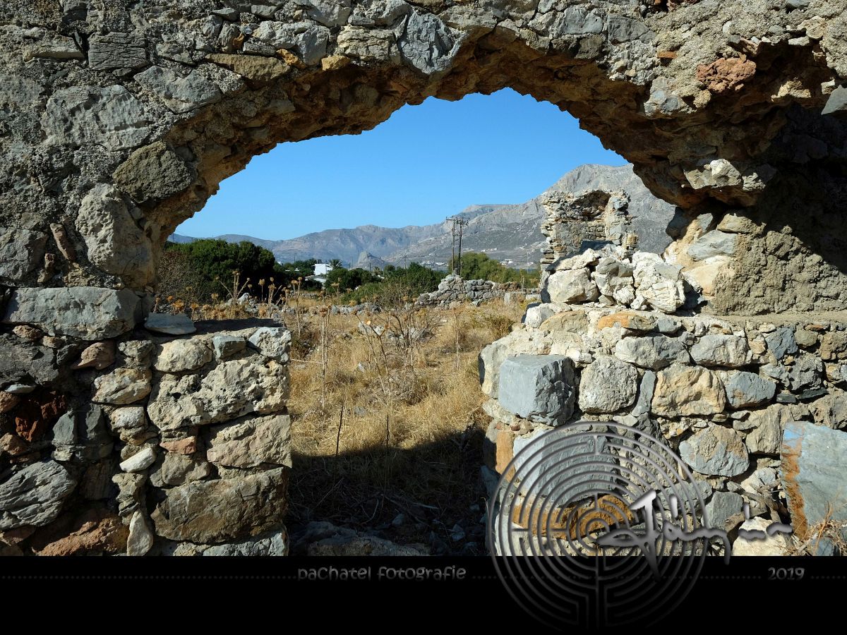 016 - ruiny kostela Agios Vassilios