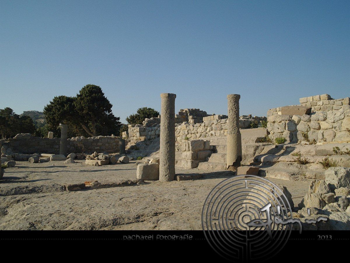 006 - ruiny baziliky Agios Stefanos